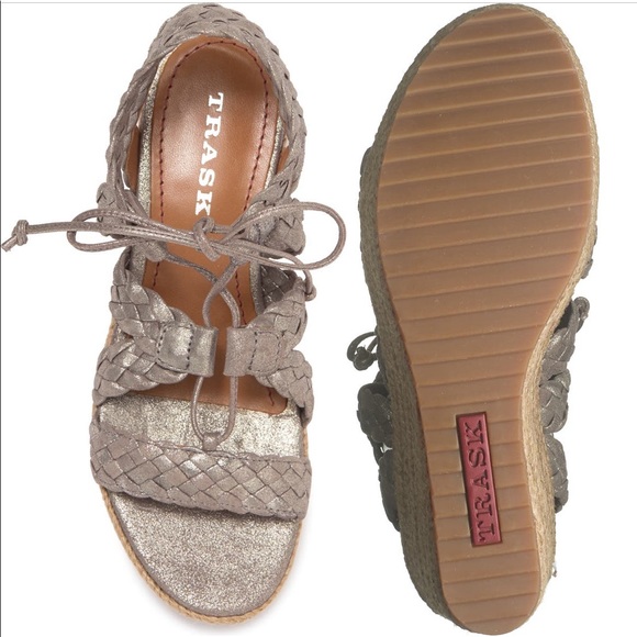 Trask Wedged Braided Strappy Heel- Women's size 8- Pewter/ Gold - Picture 6 of 8